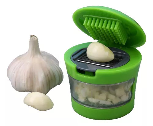 Picador de ajo manual verde